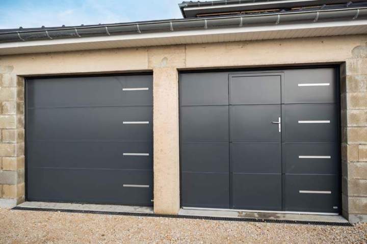 Portes de garage sur mesure Velles