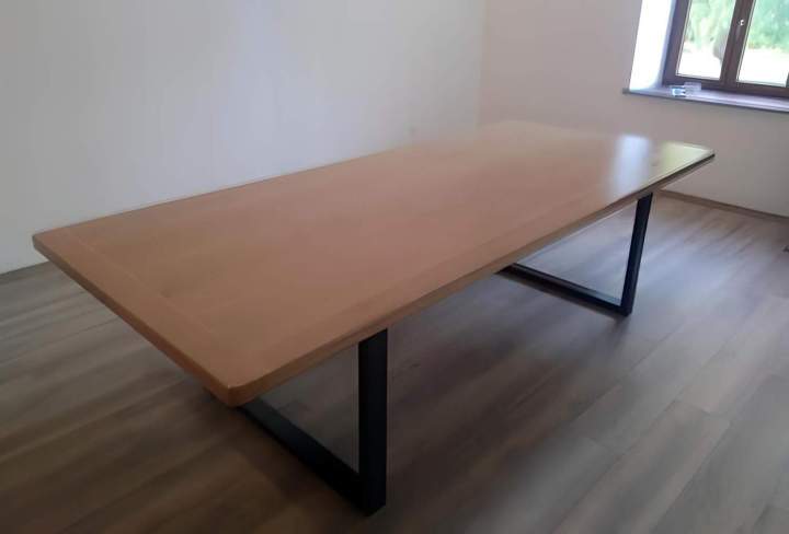Table Velles